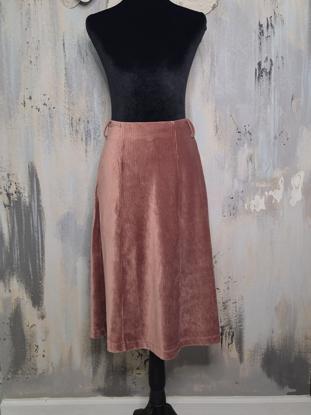 Dusty Rose Midi Velvet A-Line Skirt